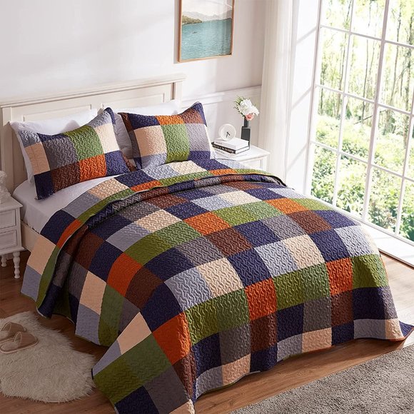 Patchwork Lightweight Reversible 3 PC Quilt Set - Picture 8 of 8